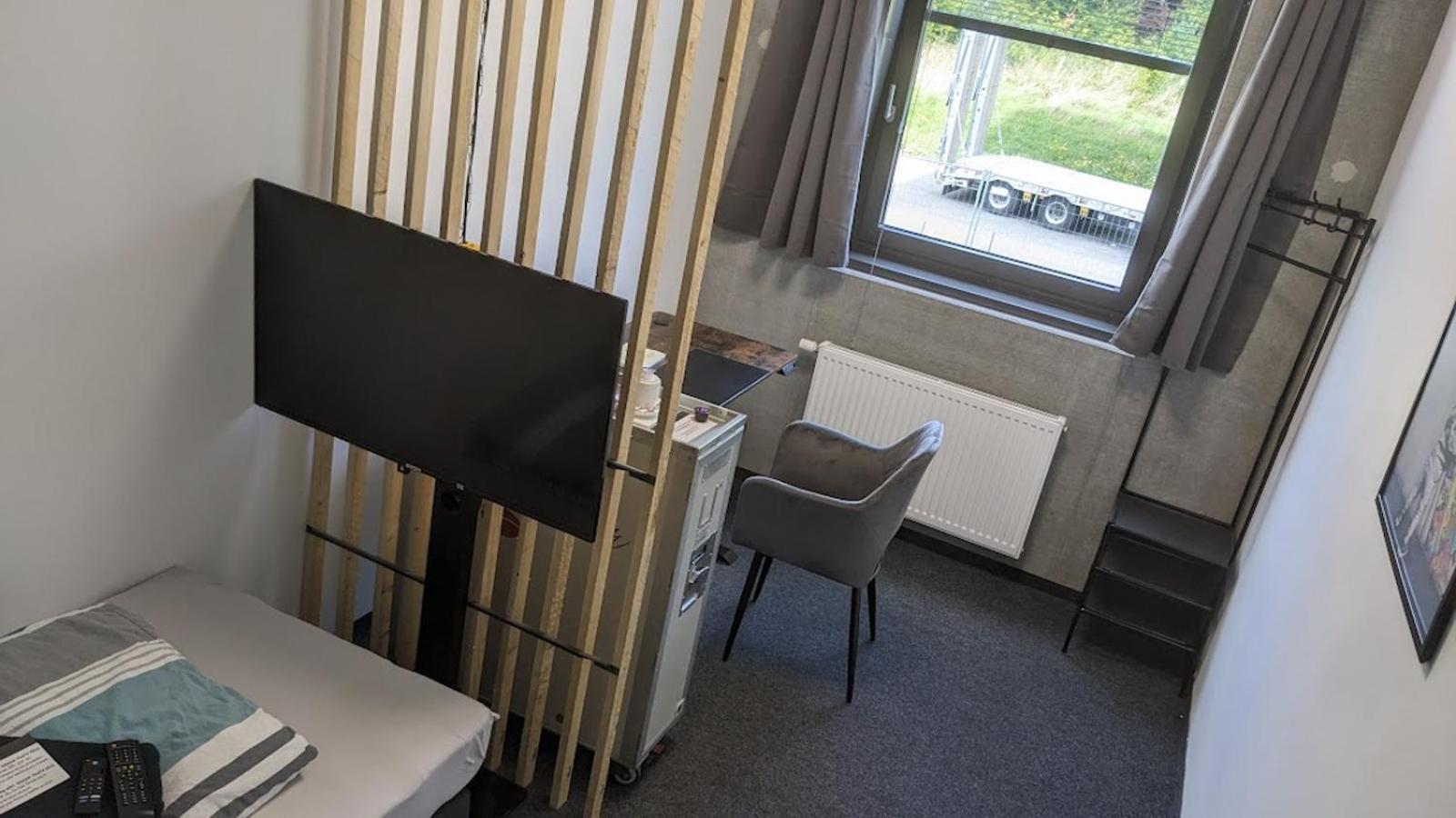Business-Motel & 24H Selfcheckin Heimsheim Dış mekan fotoğraf